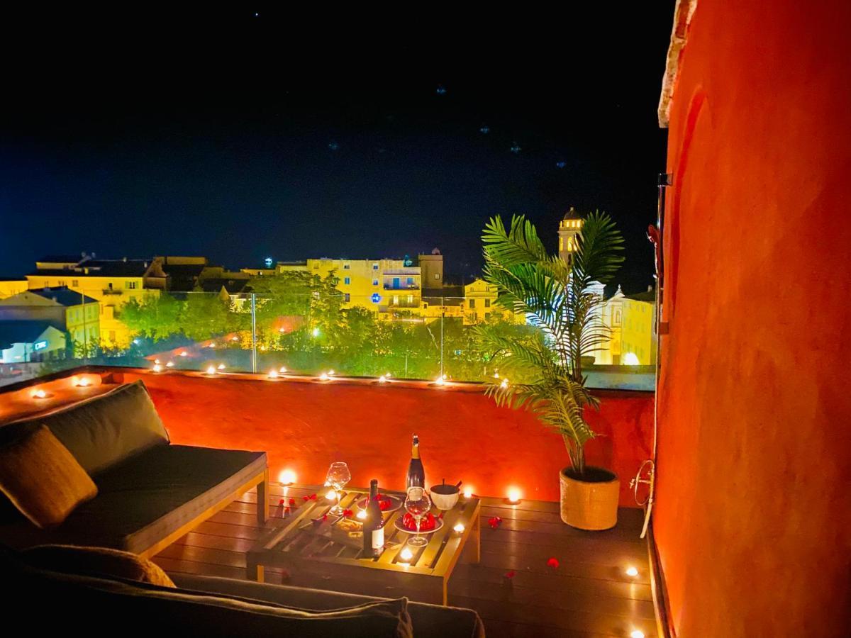 Pepites Bastiaises Piazza D'A Appartement Roof Top Vue Mer Bastia  Esterno foto